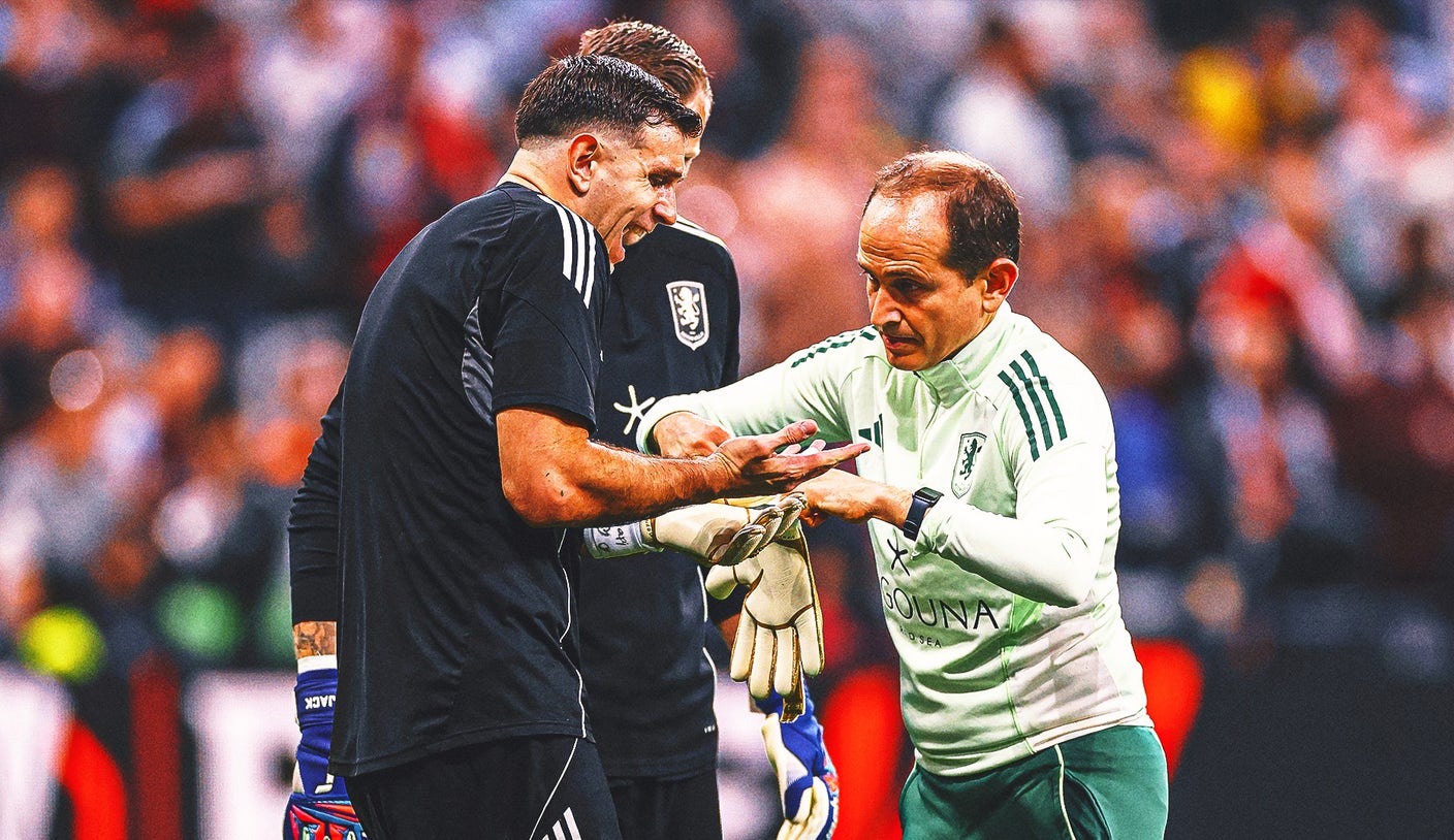 De Argentijnse Emi Martinez heeft een gebroken vinger en mist mogelijk de vriendschappelijke wedstrijden vóór het WK